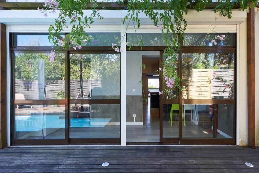 Central Holiday Home กาชไกช์ ภายนอก รูปภาพ
