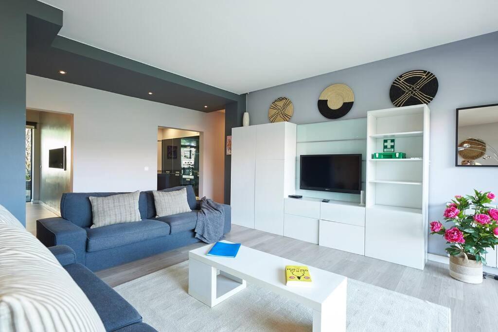 Central Holiday Home กาชไกช์ ภายนอก รูปภาพ